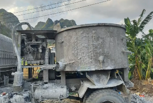 来宾地区个人处理四个立方平口搅拌机