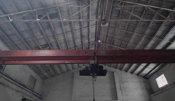 常州市地区工厂处理300kg二手电炉1台、单梁吊车6台