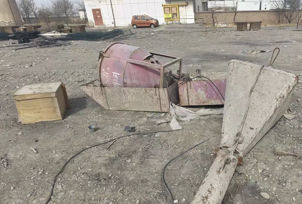 嘉峪关市地区处理卸料平台、鸭嘴罐、灰罐、料斗