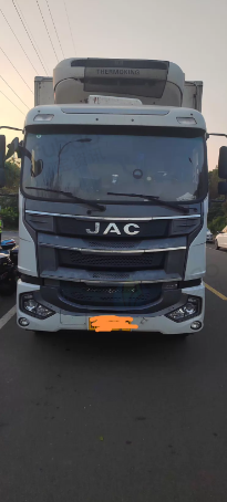 烟台市地区处理19年江淮格尔发6.8米冷藏车