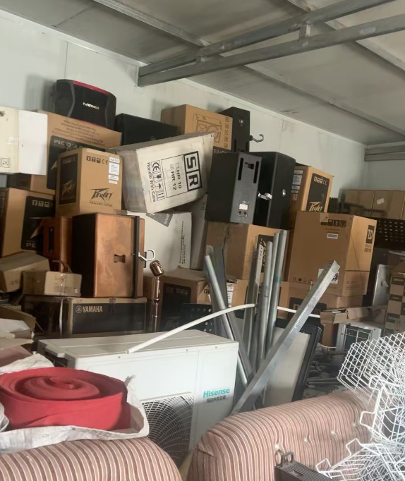 太原市地区超市倒闭处理两个5匹的海信中央空调