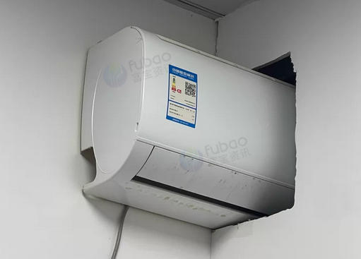 厦门市地区处理空调2台、冰箱、餐椅6把、电脑桌、麻将桌、储物柜