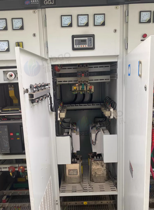 柳州地区处理160KVA箱式变压器、配电柜