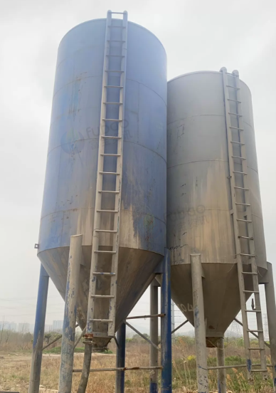 南京市地区工厂处理50T水泥罐2个