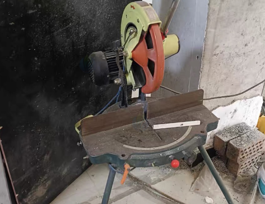 郑州市地区处理门窗设备