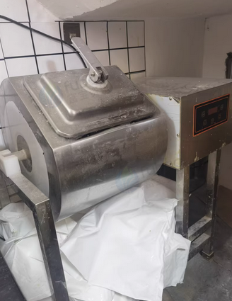 南昌市地区炸鸡店处理腌肉机、冷冻冰箱、封口机、烤肠机