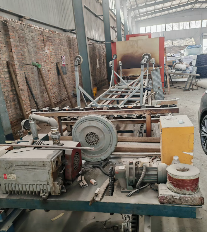 廊坊市地区工厂处理木纹转印炉、切纸机、空压机、气罐等全套设备