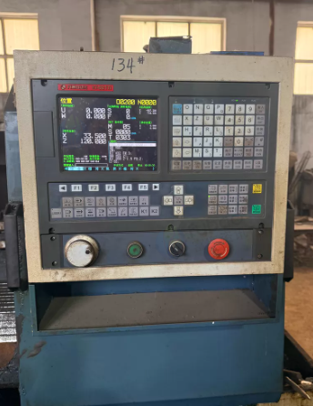 潍坊市地区工厂处理马扎克530数控车床 大连CDE6150A数控车床