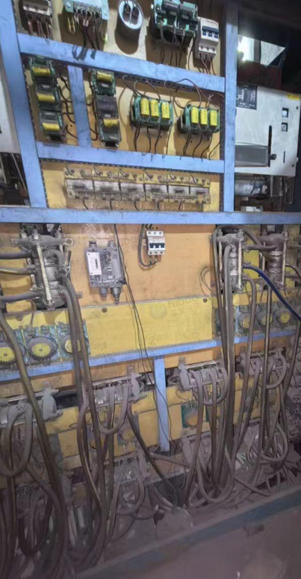 许昌市地区工厂处理钢壳中频电炉、变压器、控制柜等