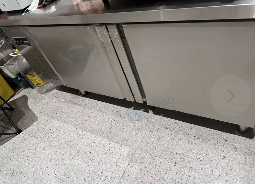 重庆地区处理全冷藏、电扒炉、双水槽、.5米焊接工作台