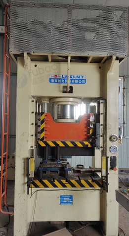 沧州地区处理鲁南新力液压机200T