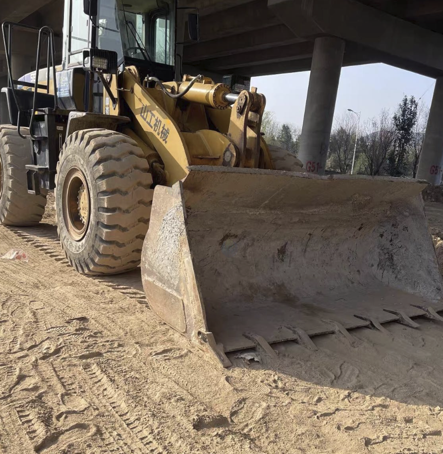 西安市地区处理山工655D装载机