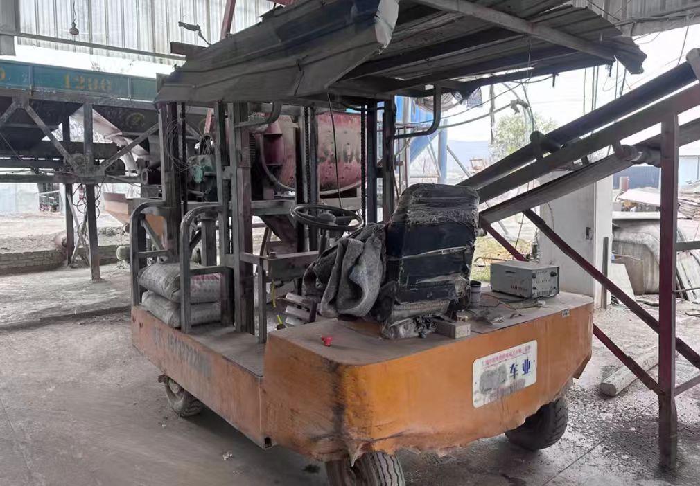 天水市地区处理液压砖机、搅拌机、配料机、叉车等砖厂设备