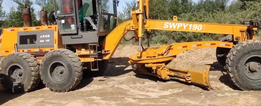 通辽市地区处理山河平地机