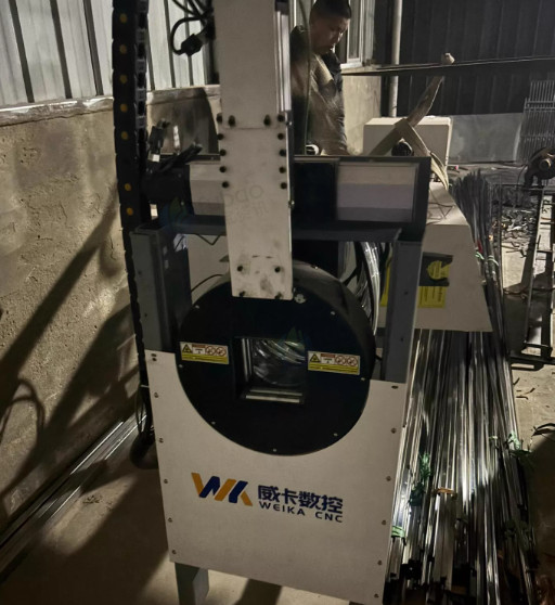 宿迁市地区工厂处理1500W威卡激光切管机