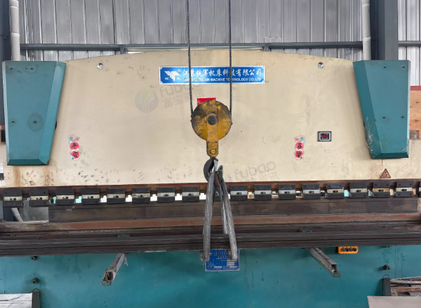 泰州市地区工厂处理125T液压折弯机