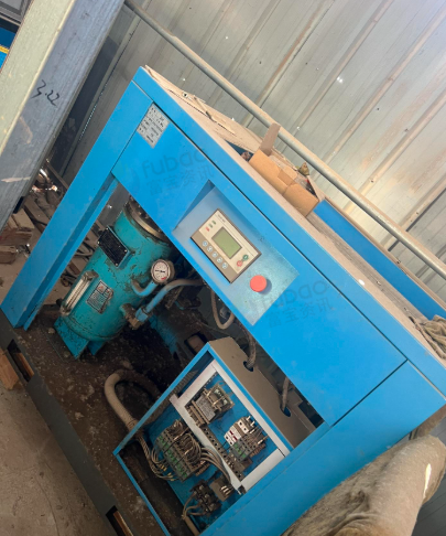 开封市地区工厂处理空压机2台