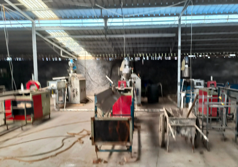 濮阳市地区工厂处理四套塑料挤出生产线