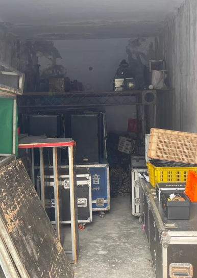 自贡市地区处理舞台设备一批