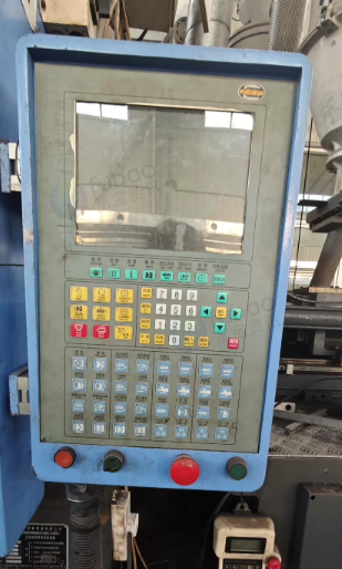 泰州市地区工厂处理600T双色注塑机