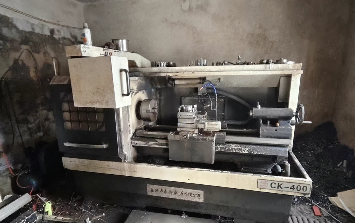 盐城市地区工厂处理数控车床4台
