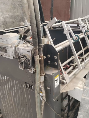 潍坊市地区包装厂处理WM800送纸机