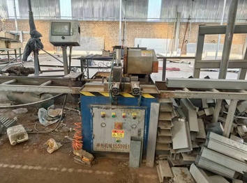 石家庄市地区处理拼接门冲孔设备全套模具