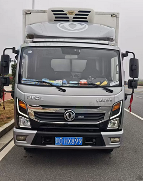 吉安市地区处理4.2米东风凯普特星云蓝牌冷藏车