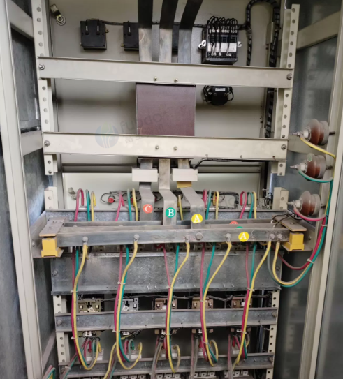 苏州市地区工厂处理500KVA变压器+整套电柜+300米动力配套电缆