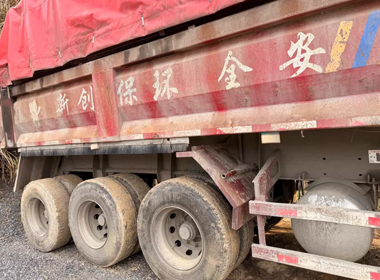 吉安市地区处理20年天鸿9.5后翻自卸板
