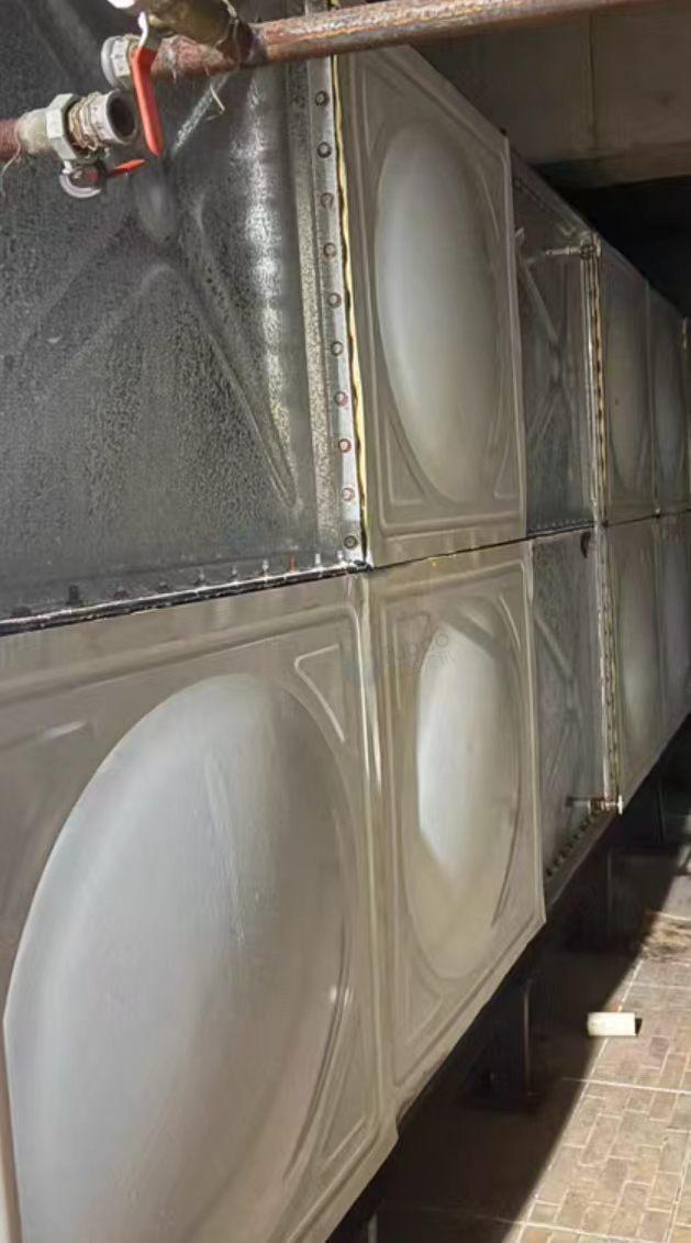 兴安盟地区闲置处理供暖锅炉带水箱、水泵