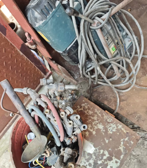 泰州市地区工厂处理焊机、焊条、切割机、打磨机等