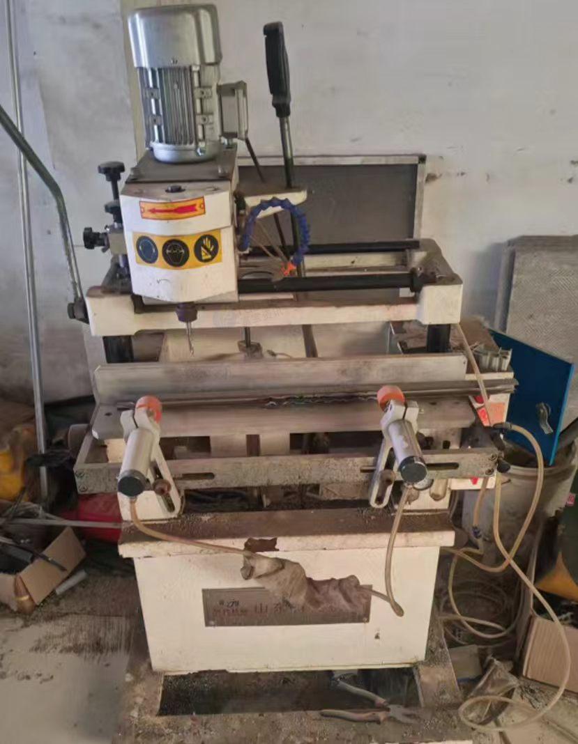 周口市地区处理双头锯、切割机、组立机、矫正机等断桥铝门窗设备