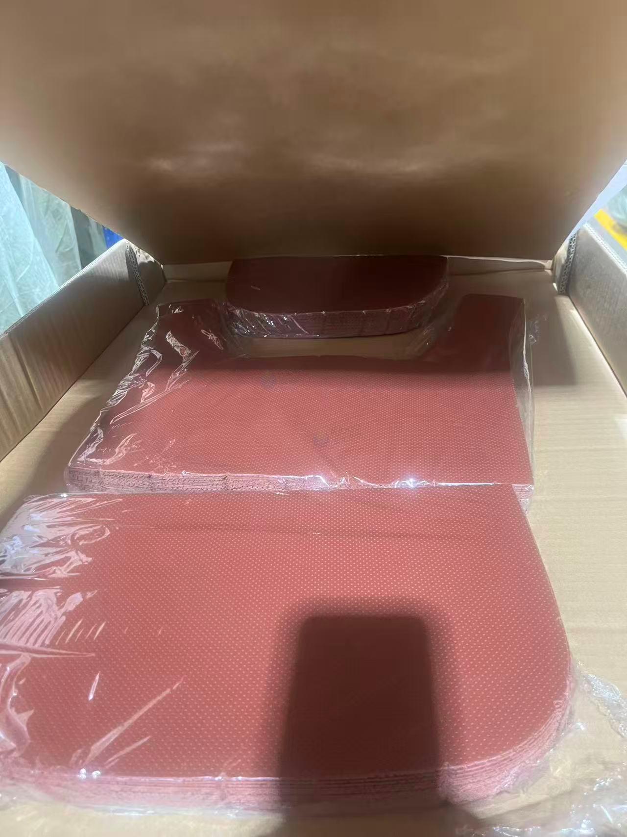 4月3日大连市长安福特公司汽车座椅真皮面料一批转让公告