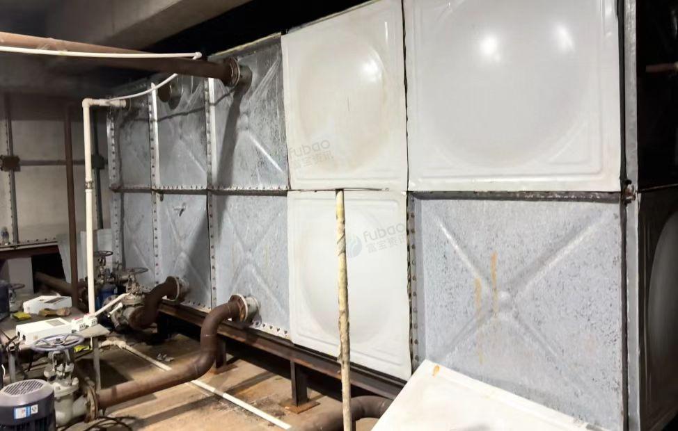 兴安盟地区闲置处理供暖锅炉带水箱、水泵