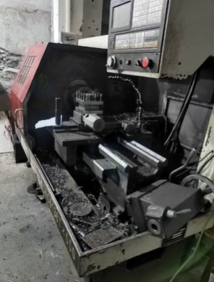 汕头市地区处理数控车床、滚齿机、铣床、车床、1.5米磨床、钻床
