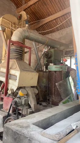 保定地区处理赞皇牌全套生产设备，8组磨面机组