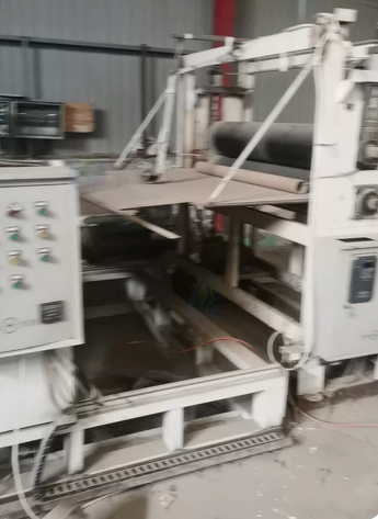 沧州市地区处理PVC软板生产线，塑料挤出机，舞蹈地胶生产线