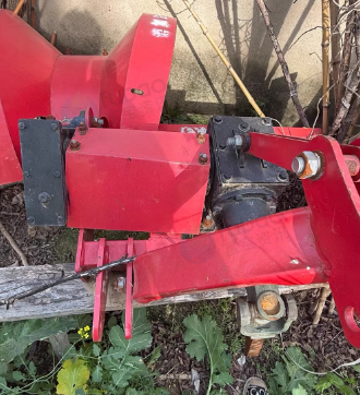 宿迁市地区处理四轮拖拉机、30型圆盘开沟机