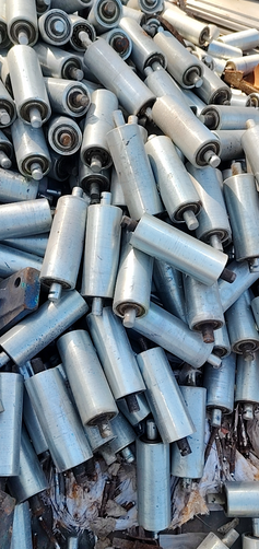 济南市地区处理1批托辊、吊环等