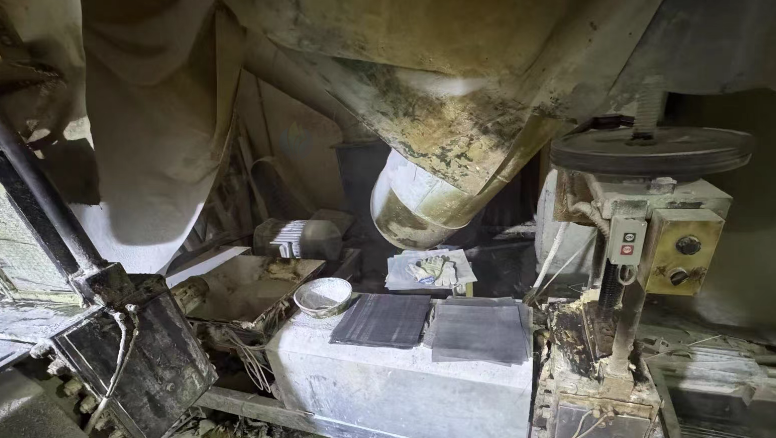 汕头市地区塑胶厂处理160口径单螺杆子母机