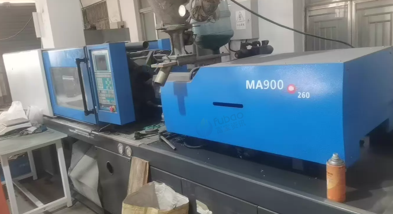 常州市地区工厂处理98T海天注塑机、粉料机、油温机、机械手等