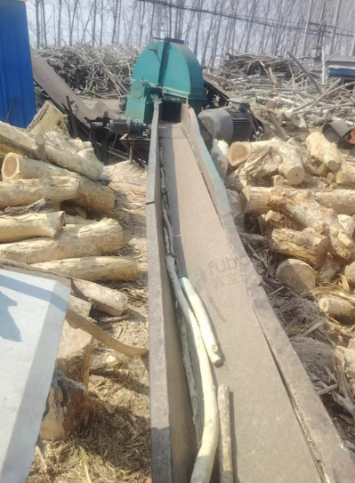 潍坊市地区工厂处理木片加工生产线