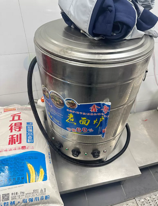 天津市地区处理操作台、米饭蒸车、烤箱等厨房设备