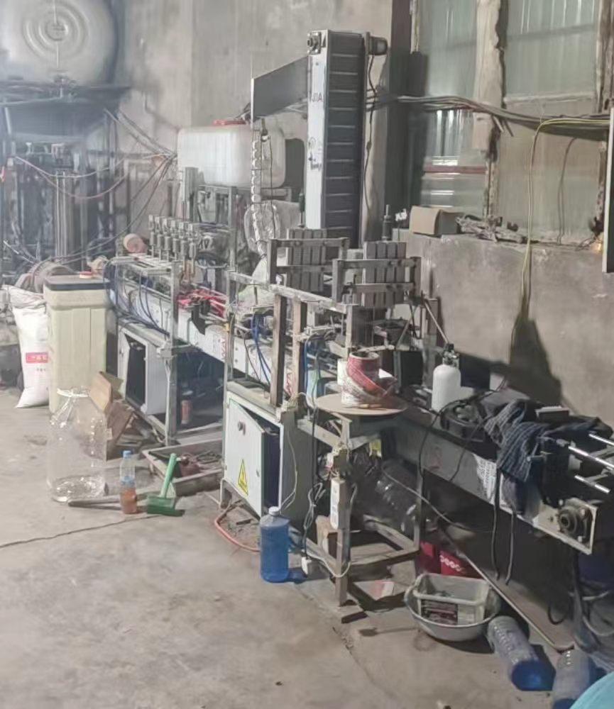 兰州市地区个人处理整套玻璃水自动灌装机