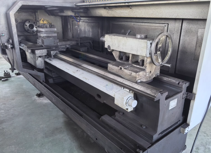 扬州市地区工厂处理丹东华骏数控6163✕3米车床