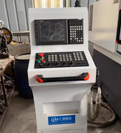 清远市地区公司处理数控铝材加工中心