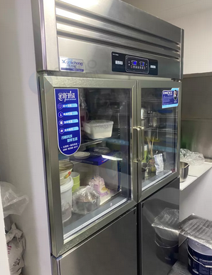 呼和浩特地区处理饭店桌椅、全套厨房设备