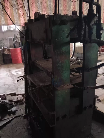 衡水市地区处理炼胶机（开炼机）、硫化机、冲压机、挤出机105