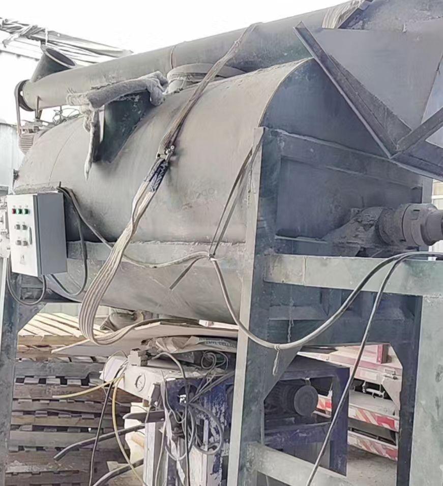 滁州市地区闲置处理2吨搅拌机